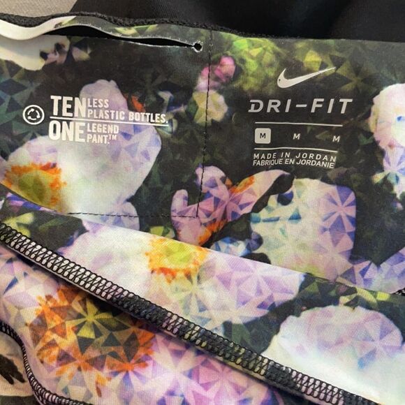 Nike Dri Fit Leggings - Picture 3 of 3